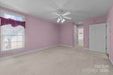 322 Oakview Drive - Photo 19