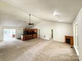 2511 Old Pond Drive - Photo 15