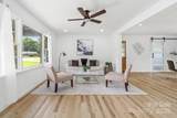 2610 Fairgreen Drive - Photo 12