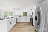 2610 Fairgreen Drive - Photo 5