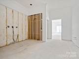 8018 Fairmont Drive - Photo 17