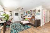 1050 Rush Street - Photo 3
