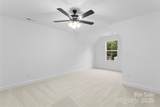 205 Henderson Circle - Photo 33