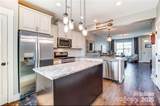 2711 Tranquil Oak Place - Photo 6