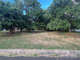 000 Hubbard Terrace - Photo 2