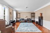 1040 Lake Forest Drive - Photo 6