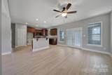 2708 Barwick Lane - Photo 5
