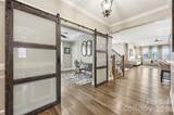 1157 Overlake Drive - Photo 3