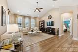 1157 Overlake Drive - Photo 9