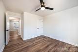 1721 Songbird Court - Photo 37