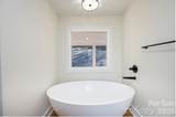 1721 Songbird Court - Photo 40