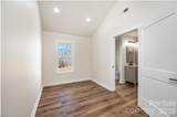 1721 Songbird Court - Photo 43