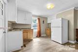 323 20th Street - Photo 11