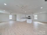 2002 Lystra Road - Photo 31