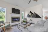 8 Green Tree Lane - Photo 9