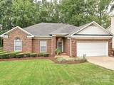 5607 Oak Drive - Photo 1