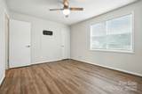1101 Surry Lane - Photo 22