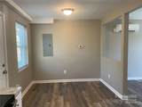 2335 Carmine Street - Photo 9