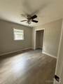 2560 Oakwood Avenue - Photo 9