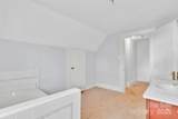 409 Gold Street - Photo 18