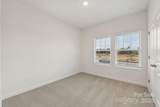 712 Palmer Pendleton Way - Photo 13
