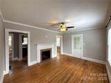 3017 Hudson Street - Photo 3
