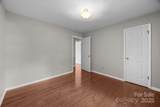 2624 Castlewood Drive - Photo 17