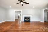 901 Elm Street - Photo 2