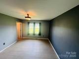114 Major Way - Photo 9