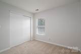 1012 Kings Mountain Lane - Photo 16