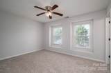 1012 Kings Mountain Lane - Photo 18