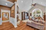 322 Glenview Drive - Photo 6