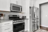 1010 Glen Hollow Drive - Photo 15