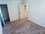 309 Peacock Circle - Photo 15