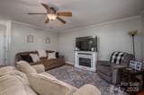 704 Hawthorne Street - Photo 4