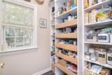 324 Thompson Court - Photo 13