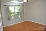 112 Holly Court - Photo 15