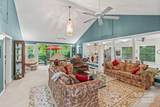 156 Brooks Street - Photo 9