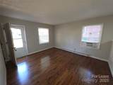 2921 Coronet Way - Photo 3