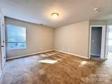 6903 Ware Road - Photo 10