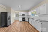5909 Maple Street - Photo 7