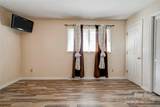 1033 College Avenue - Photo 18
