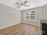 7050 Chrysanthemum Road - Photo 26