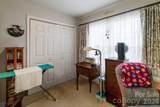2514 Oxford Circle - Photo 26