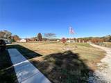 2800 Garden Glen Court - Photo 38