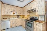 4630 Woodleaf Road - Photo 17
