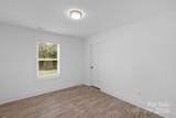 324 Ashford Street - Photo 20