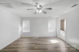 2003 Capel Court - Photo 24