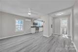 1125 Wilmington Avenue - Photo 7