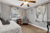 5793 Oak Street - Photo 17